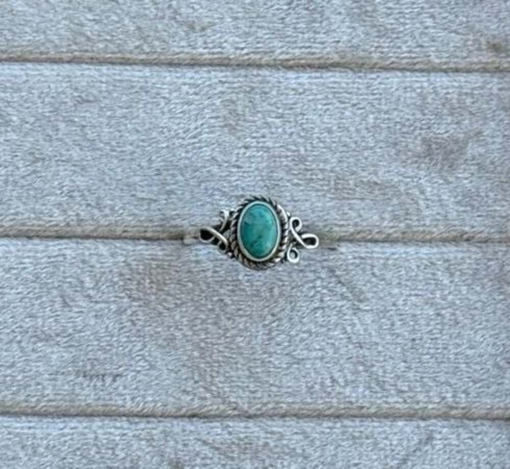 Southwestern Oval Kingman Turquoise Ring in 925 Sterling Silver Artisan Handmade
